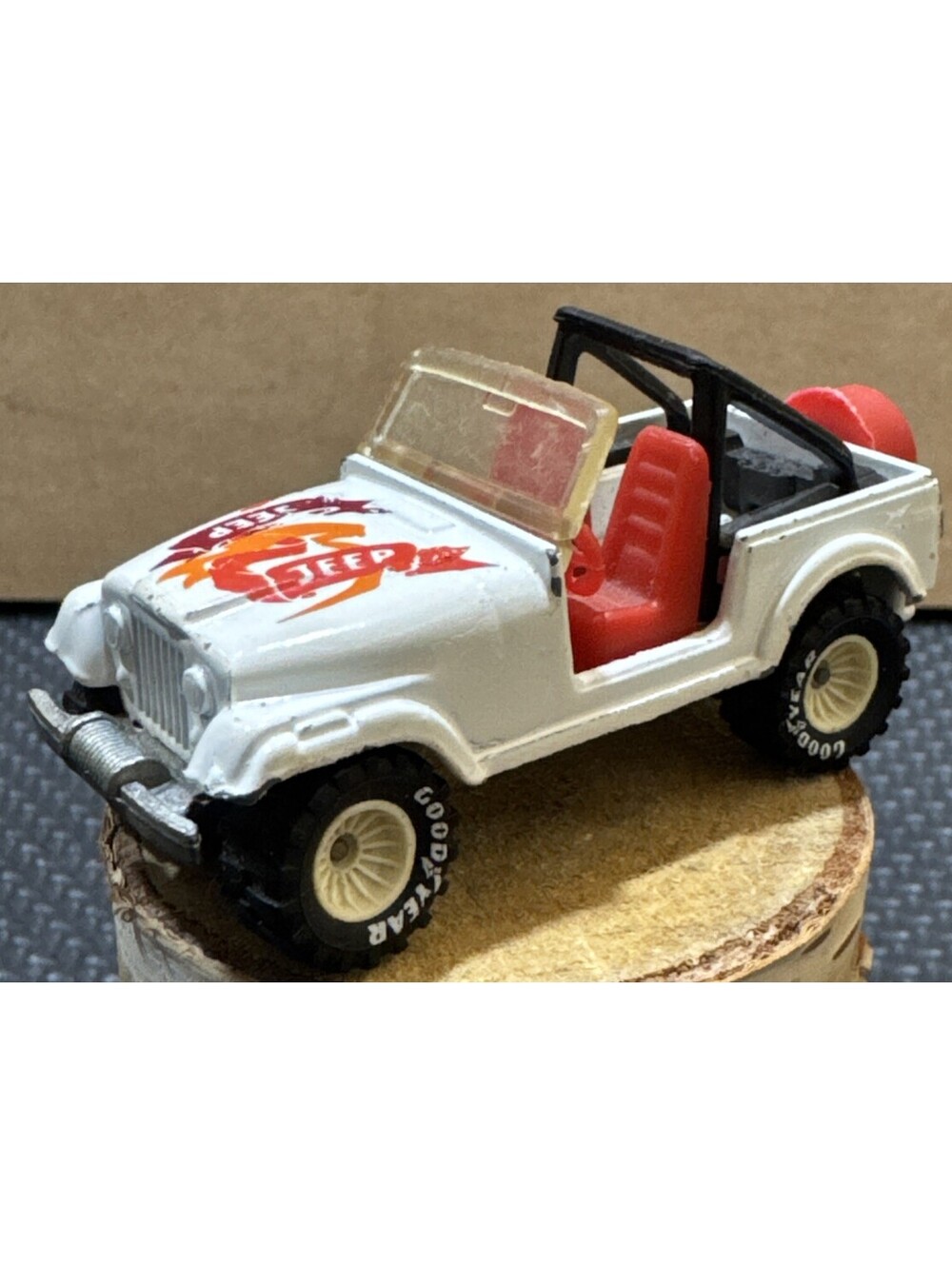 Hot Wheels Real Riders Jeep CJ-7 | Loose | 1981 Malaysia